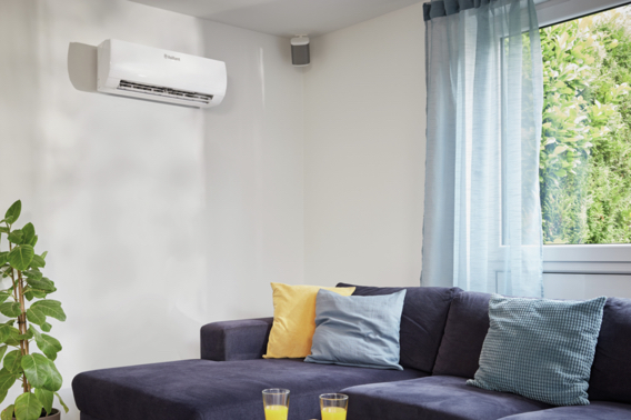 Instalación de equipos de aire acondicionado realizada por una empresa instaladora habilitada