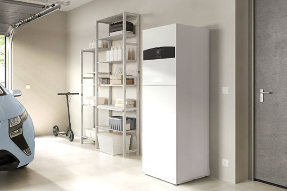 Mantenimiento de aerotermia realizada por una empresa instaladora habilitada